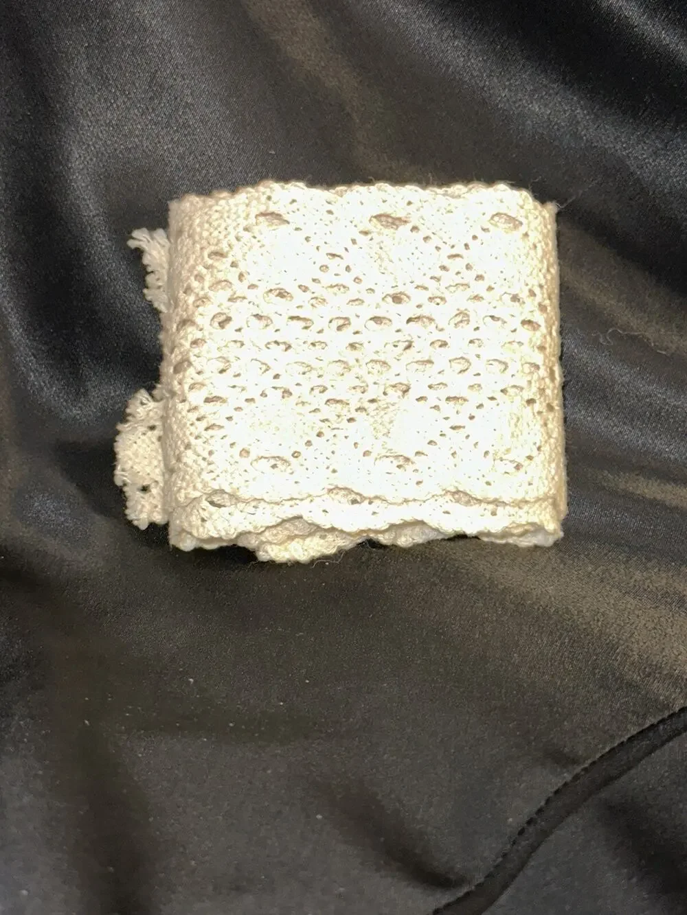New Cotton Flat Lace Ivory Cream 2 7/8” Wide Heirloom Sewing Ribbon 1.83 Yards